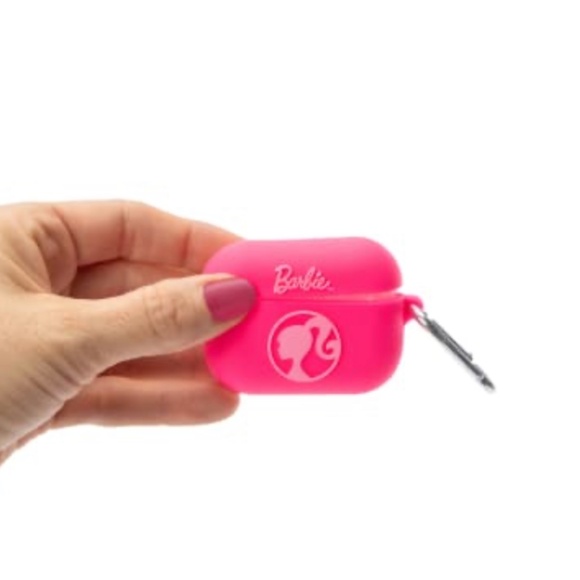 NWT! Mattel Barbie Apple AirPods PRO Case in Pink with Silver Tone Clip! - Picture 2 of 5